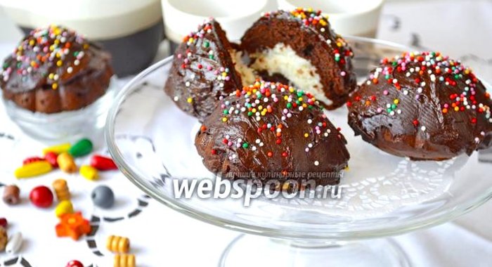 Шоколадные пирожные с кокосом