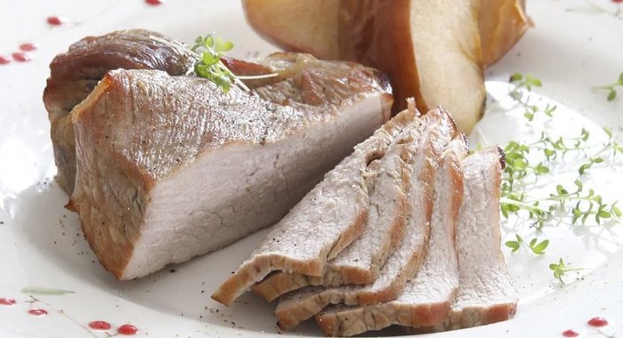 Праздничный окорок в яблочном маринаде