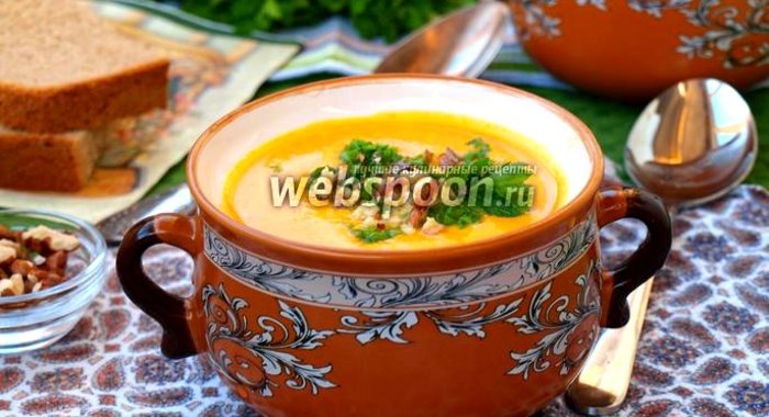 Морковно-ананасовый суп-пюре с карри