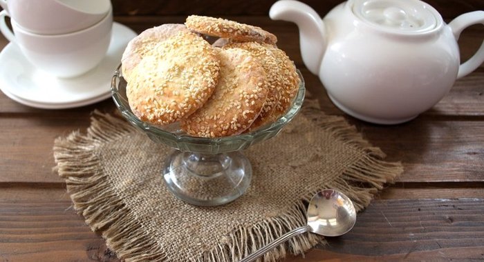 Печенье на сметане с кунжутом
