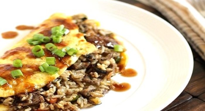 Омлет с рисом по-корейски