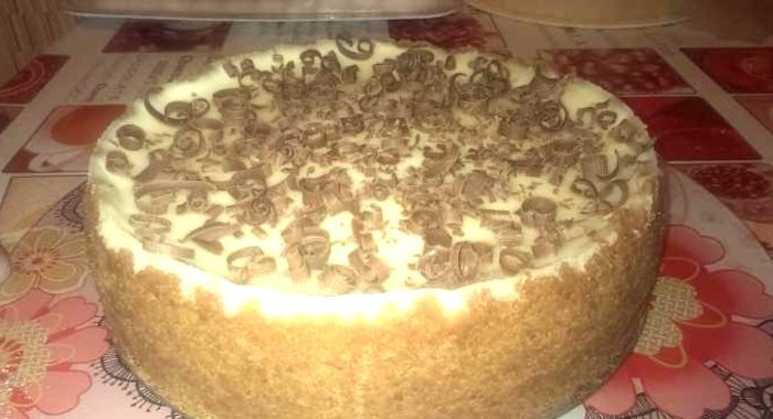 Чизкейк с кремом из ряженки