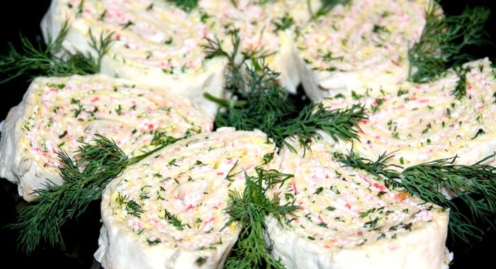 Лаваш с крабовыми палочками