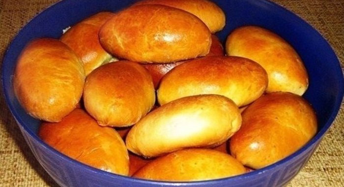 Пирожки на кефире в духовке без дрожжей