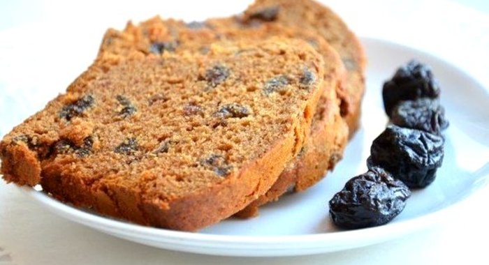 Медовый кекс с черносливом