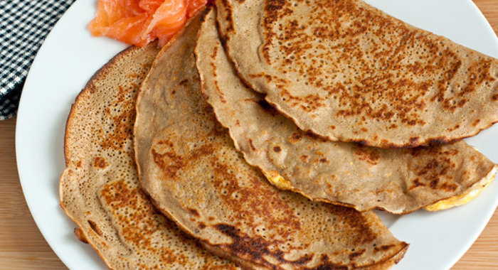 Гречневые галетты (блинчики) с яйцом