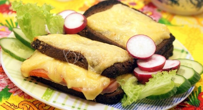 Горячий бутерброд с сыром