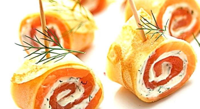 Блины с лососем