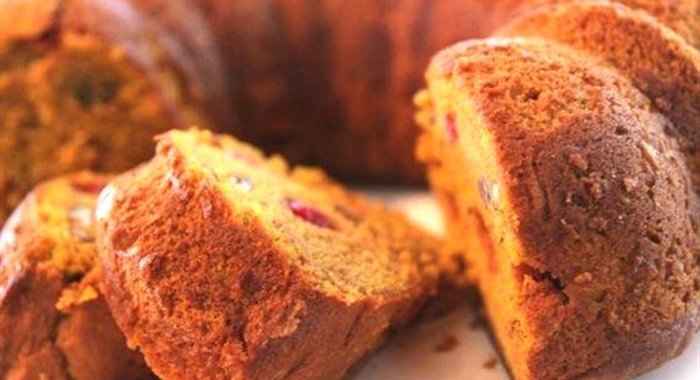 Тыквенный кекс с брусникой