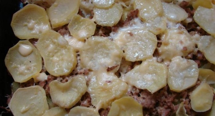 Картофельная запеканка с говяжьим фаршем