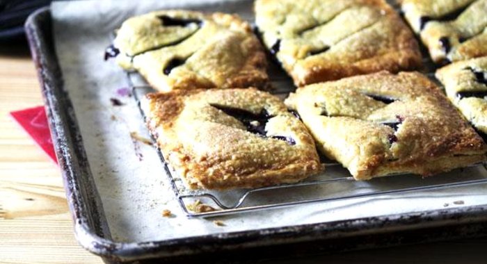 Пирожки с начинкой на выбор