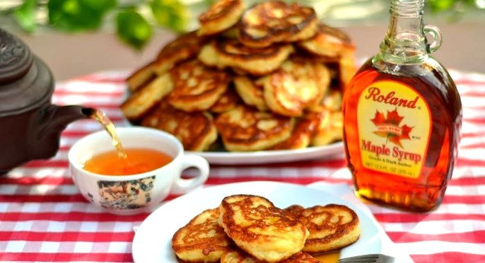 Дрожжевые оладьи на молоке