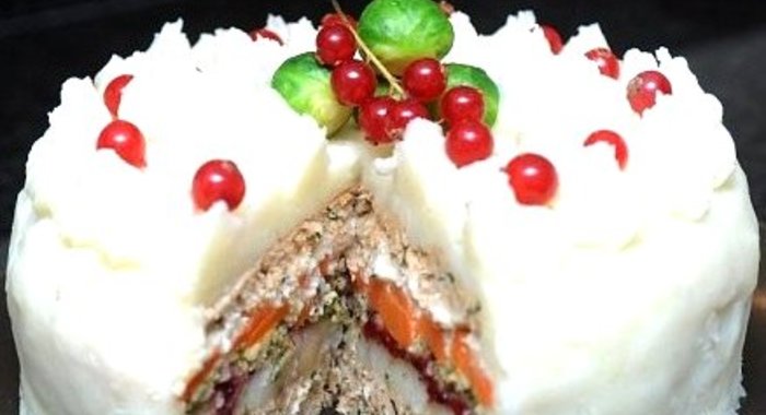 Праздничная слоеная запеканка