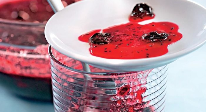 Протертые ягоды с сахаром