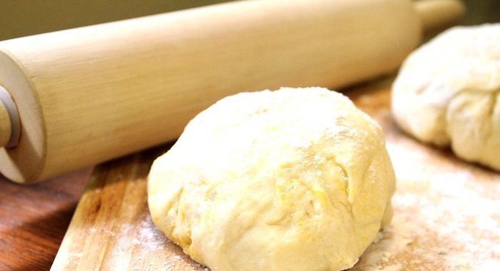 Тесто для пиццы на молоке