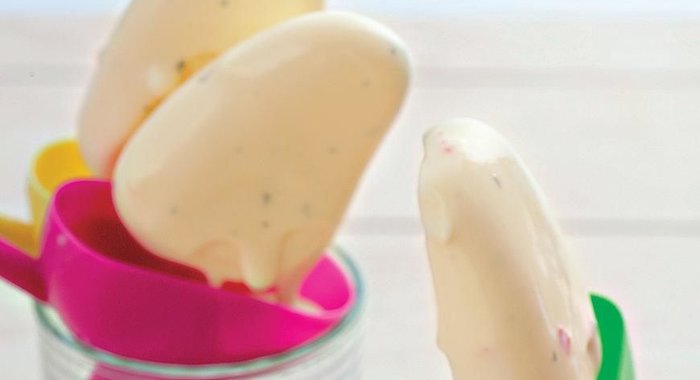 Мороженое с белым шоколадом, мятой и чили