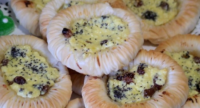 Ватрушки «Гнезда» из теста фило