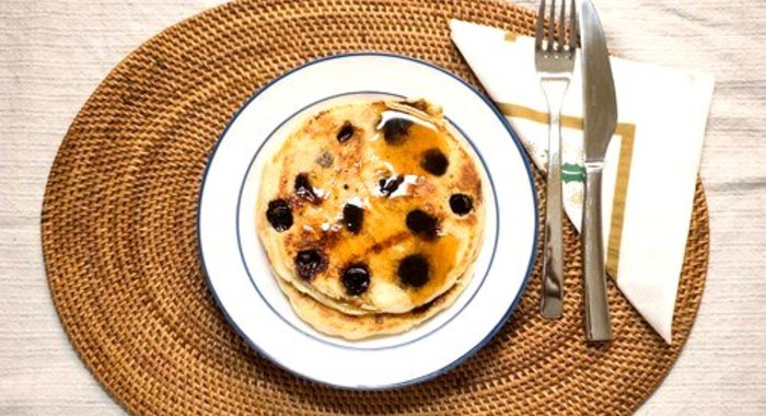 Блинчики из рикотты с черникой