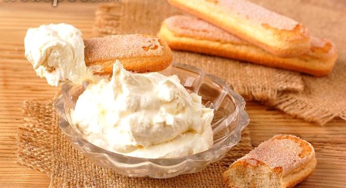 Масляный сметанно-яичный крем