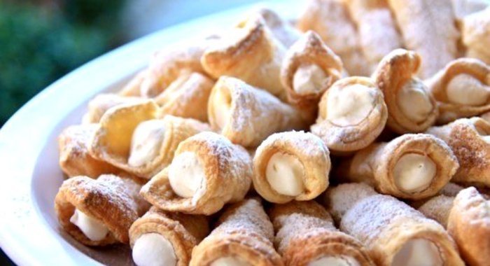 Трубочки с кремом