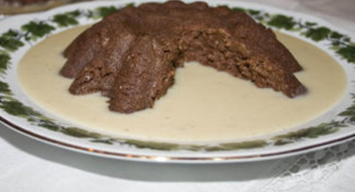 Хлебный пудинг с коньячным соусом