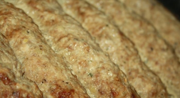 Сочные и нежные котлетки по типу люля в духовке