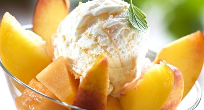 Персиковое сливочное мороженое (Gelato)