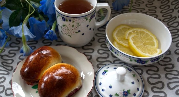 Пирожки дрожжевые на кефире