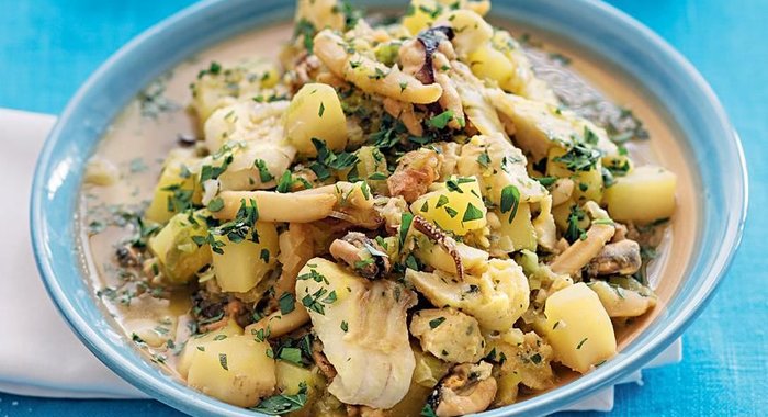 Рагу из трески и морепродуктов