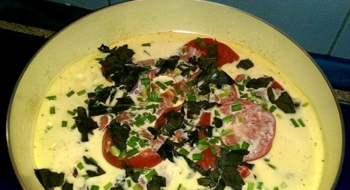 Омлет с кабачками и помидорами