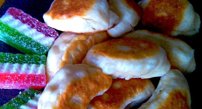 Пирожки с мармеладом