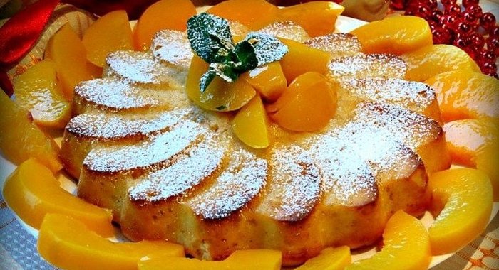 Ароматный пирог с абрикосами