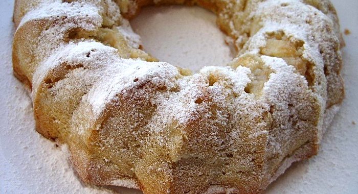 Кекс с яблоками