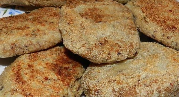 Котлеты из рыбной консервы