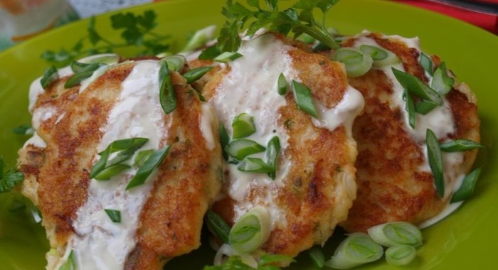 Оладьи из цветной капусты с паприкой