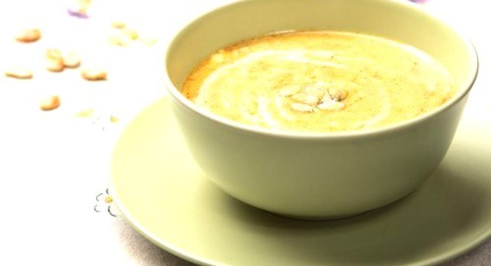 Тыквенный суп-пюре с карамелизованными семечками