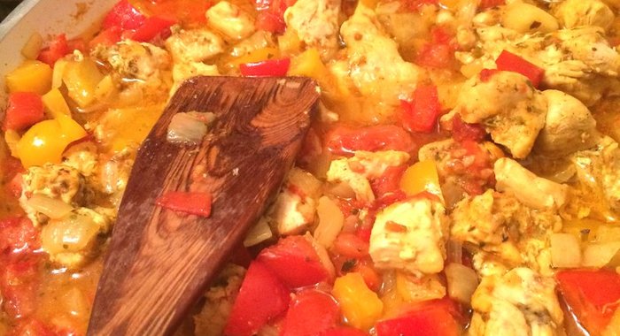 Рагу из курицы и овощей