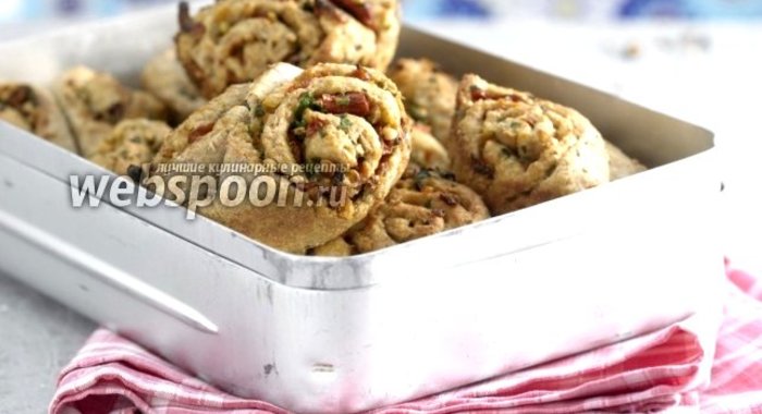 Пряный хлеб с помидорами