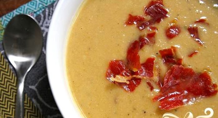 Суп-пюре с фасолью и ветчиной