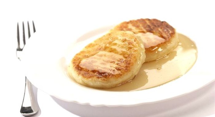 Дрожжевые оладьи на молоке