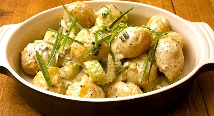 Картофельный салат с брюквой