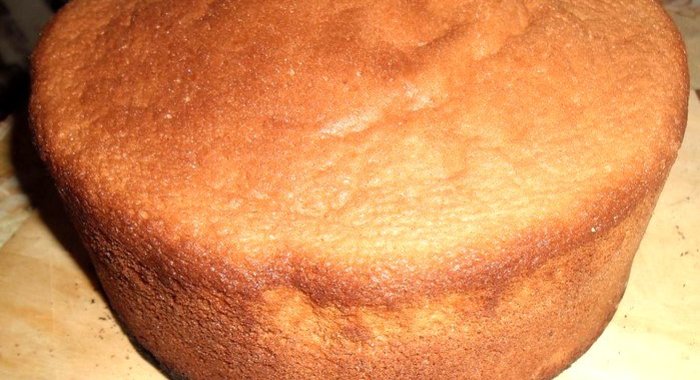 Пышный бисквитный корж