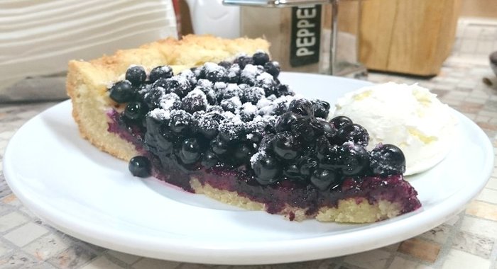 Савойский пирог с черникой