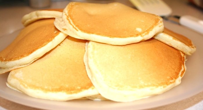 Пышные оладьи на молоке