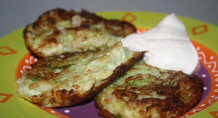Кабачковые оладьи с рисом