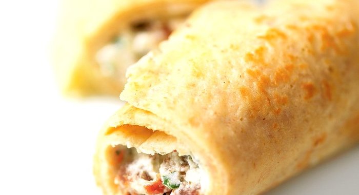 Ржаные блинчики с творожным сыром и инжиром