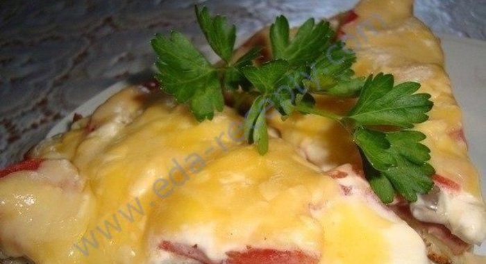 Ленивая пицца на сковороде на сметане и майонезе