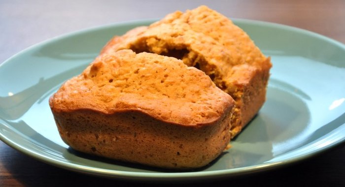 Морковный кекс с орехами