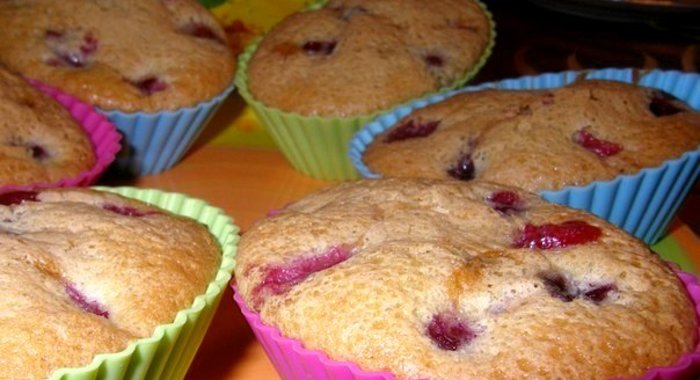 Вишневые кексы