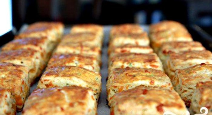 Булочки с сыром и луком